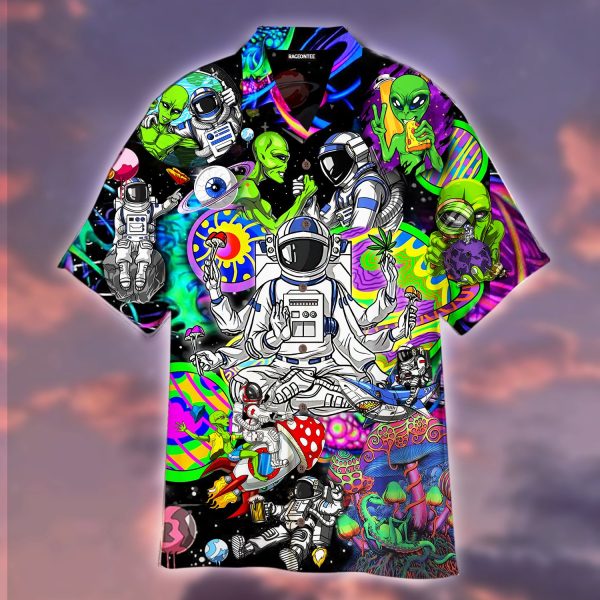 Astronaut Alien Hippie Hawaiian Shirt Beachwear For Men Gifts For Young Adults